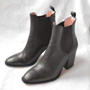 Zara Black Leather Chelsea Boots